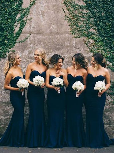 Elegant Strapless Trumpet/Mermaid Sweetheart Long Bridesmaid Dresses