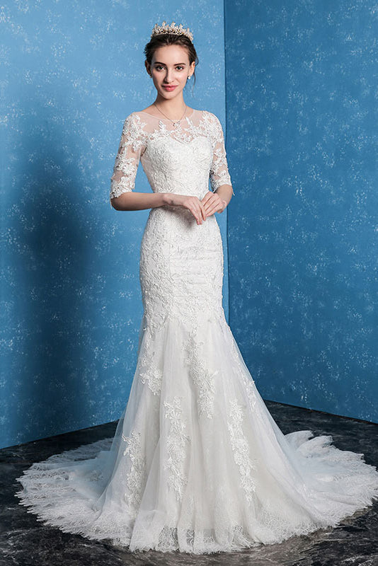 Trumpet/Mermaid Scoop Neck Lace Wedding Dress with 1/2 Sleeves