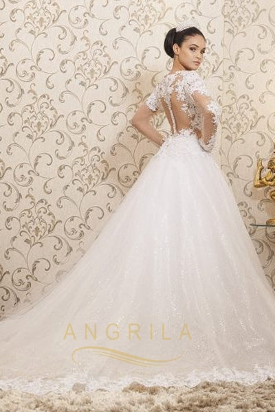 Ball-Gown Chapel Train Scoop Neck Wedding Dress with Sleeves