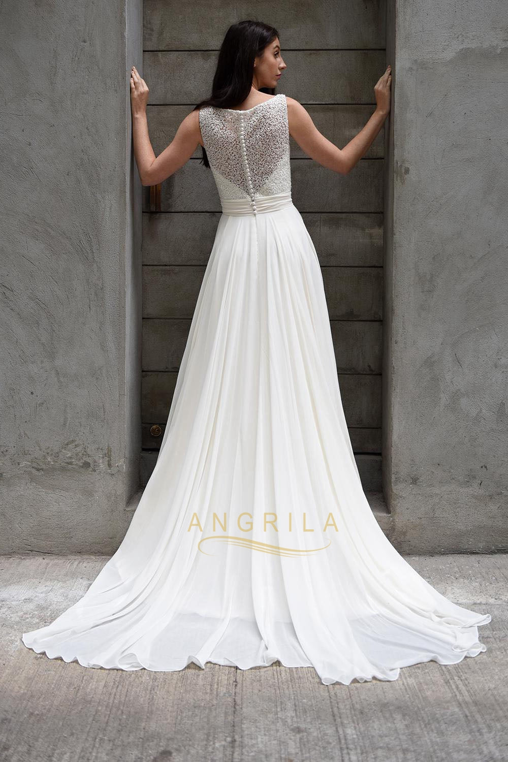 A-Line/Princess V-neck Court Train Wedding Dress with Sequins