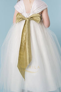 Ball-Gown Square Neckline Ivory Flower Girl Dress with Bow(s)