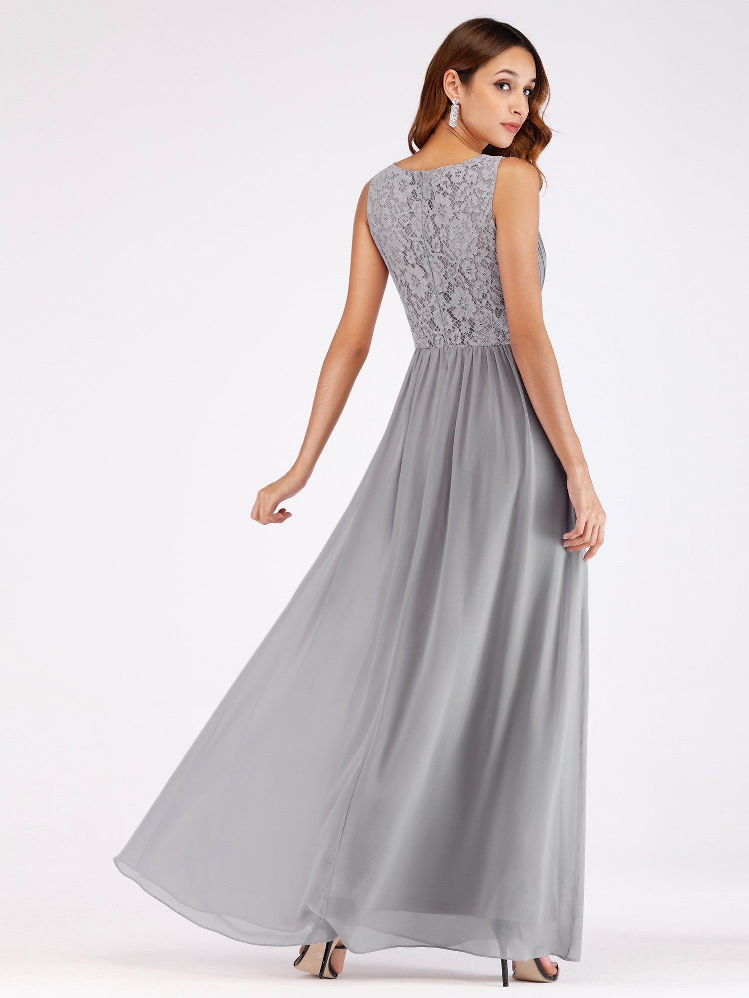 A-Line/Princess V-neck Floor-Length Chiffon Bridesmaid Dress