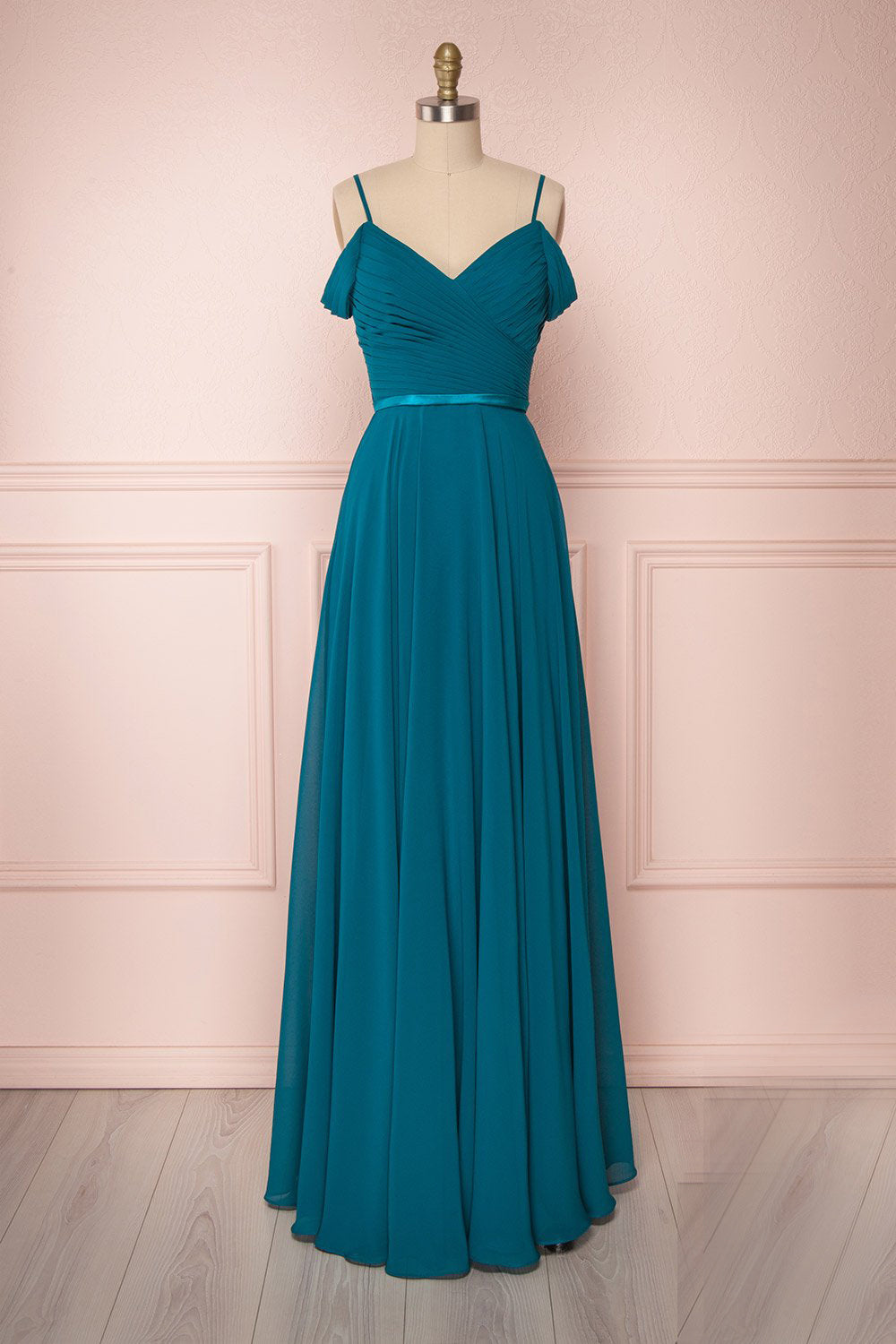 Spaghetti Straps Chiffon V-neck Bridesmaids Dresses