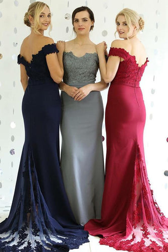 A-Line/Princess Sweep Train Appliques Lace Bridesmaids Dresses