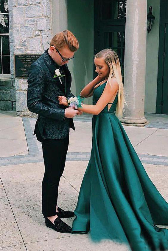 Sleeveless Satin Sweep Train Prom Dresses