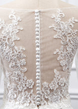 Sweetheart Lace Short Long Sleeves Wedding Dresses