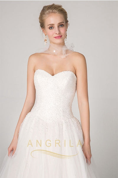 Ball-Gown Sweetheart Court Train Tulle Wedding Dress