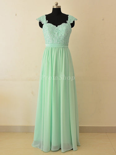 A-Line Scoop Neck Floor-Length Prom Dresses With Lace