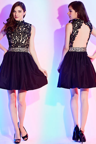 Black A-line Halter Lace Appliques Beading Short Cocktail Dresses