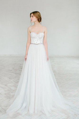 A-Line Sweetheart Tulle Simple Wedding Dresses